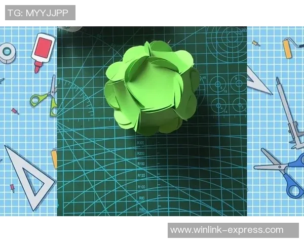 手工制作纸足球的创意教程与趣味玩法分享，让你轻松享受DIY乐趣
